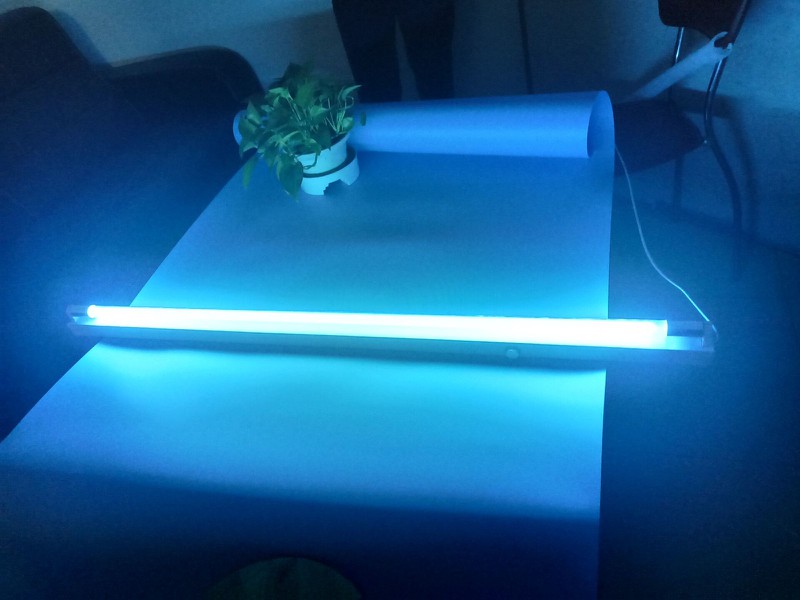 254NM UVC fluorescent lamp picture 2 254NM UVC fluorescent lamp picture 2